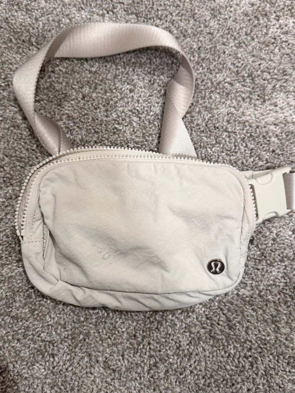 lululemon athletica Light Beige Crossbody Belt Bag